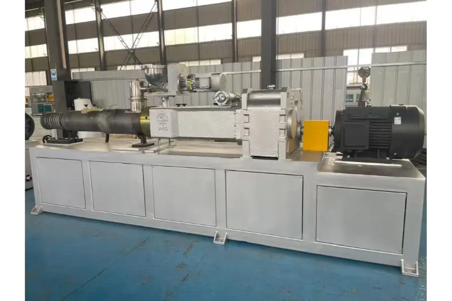 Líneas de producción de tuberías de PVC: Comrise lanza una nueva serie con caja de cambios integrada y tornillos de alto relleno Líneas de producción de tuberías de PVC: Comrise lanza una nueva serie con caja de cambios integrada y tornillos de alto relleno